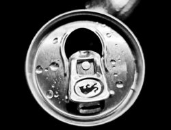 Hati-hati! Minuman Berenergi Berlebihan Bahayakan Kesehatan Jantung