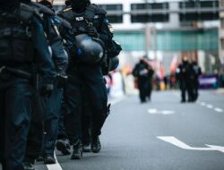 Ombudsman Temukan Pelanggaran oleh Polisi saat Pengamanan Aksi Unjuk Rasa, Ini Tanggapan Polda Metro Jaya