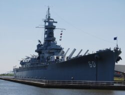 Memanas, Pentagon Kerahkan Alat Perang Udara dan Laut ke Timur Tengah