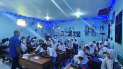 Antusiasme Tinggi, Lebih dari 341 Ribu Murid Ikuti Tes Kemampuan Akademik (TKA)