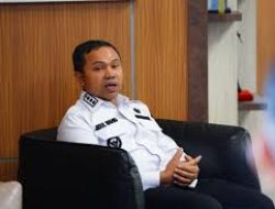 Gubernur Riau Abdul Wahid Kena OTT, KPK Bawa 9 Orang ke Jakarta untuk Pemeriksaan
