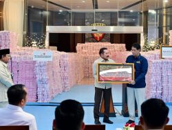 Disaksikan Presiden Prabowo, Satgas PKH Setor Uang Hasil Penertiban Kawasan Hutan Rp11,4 Triliun ke Negara