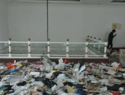 Polisi Tangkap 12 Tersangka Penjarahan Rumah Uya Kuya, Termasuk Provokator